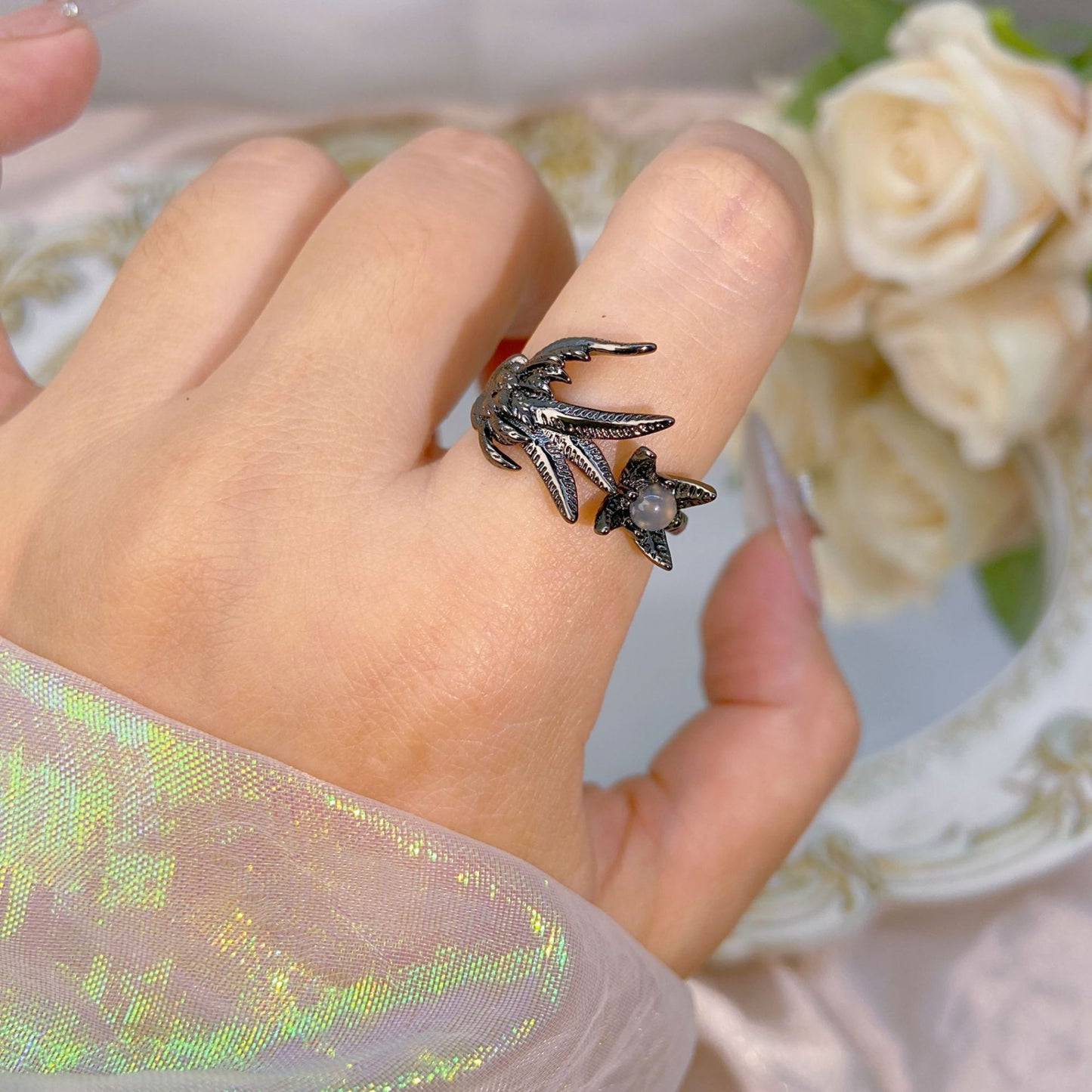 Yuan High-quality Zircon High-grade Color Retaining Open Rings