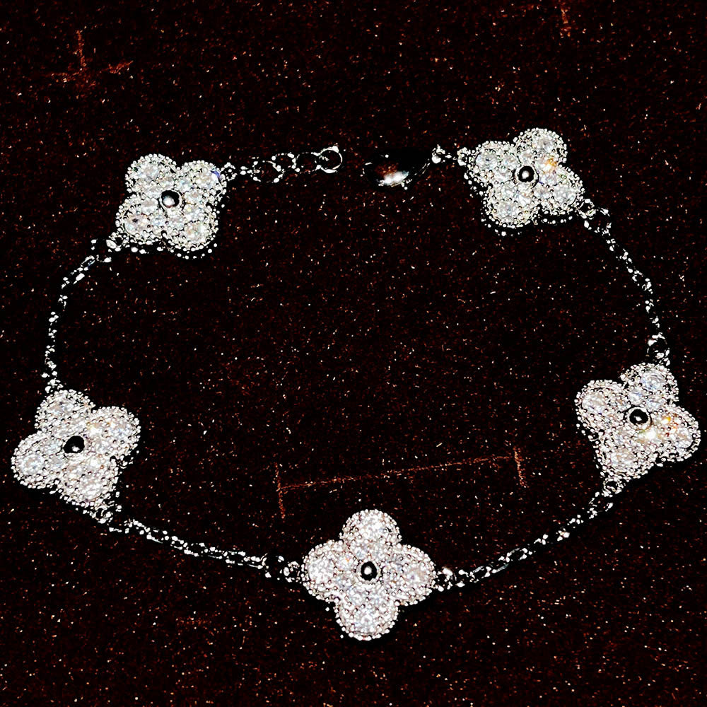 Full Diamond Four-leaf Flower Long Dinner Elegant Jewelry Set