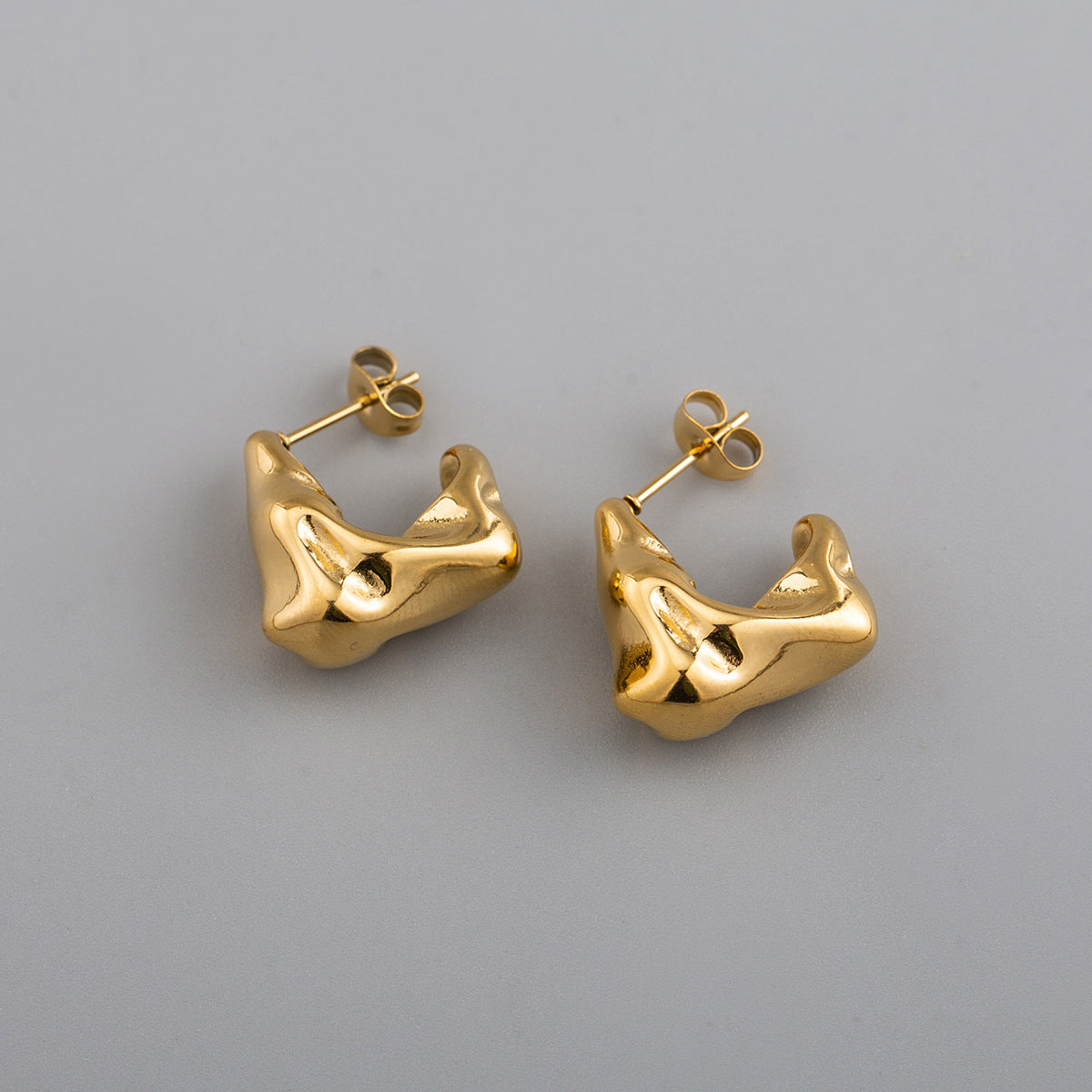 Women's Vacuum Electroplating Water Drop Ear Geometric Round Elegant Earrings