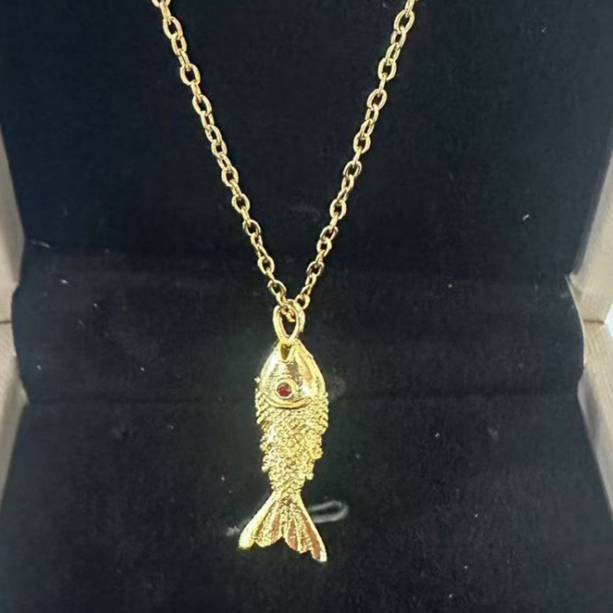 Women's Fashion Retro Fish Koi Titanium Steel Necklaces