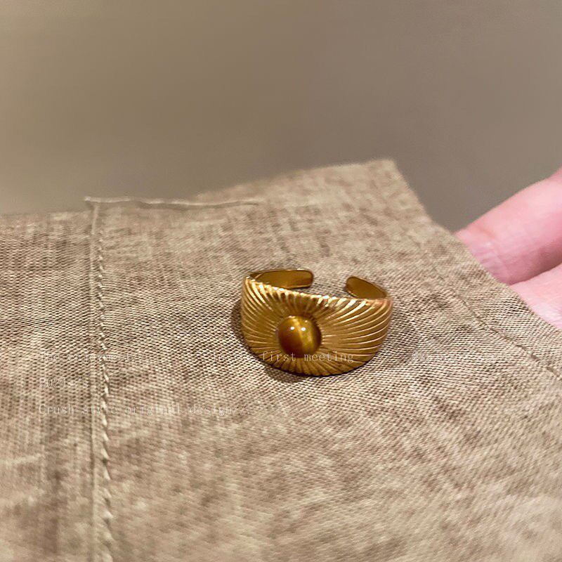 Tigereye Female Light Luxury Minority High Ring