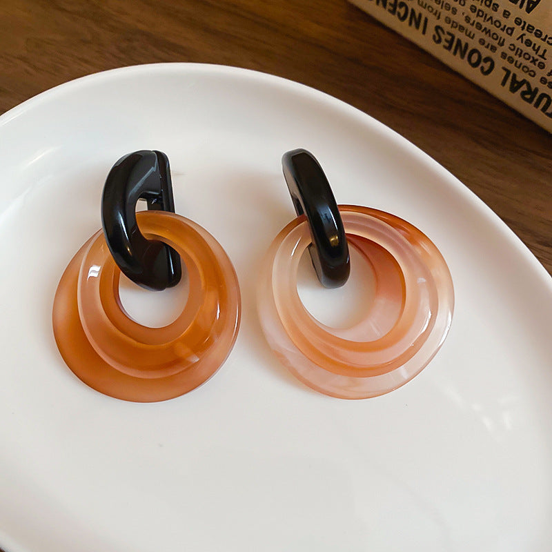 Women's Needle Geometric Irregular Resin Fashionable Retro Earrings