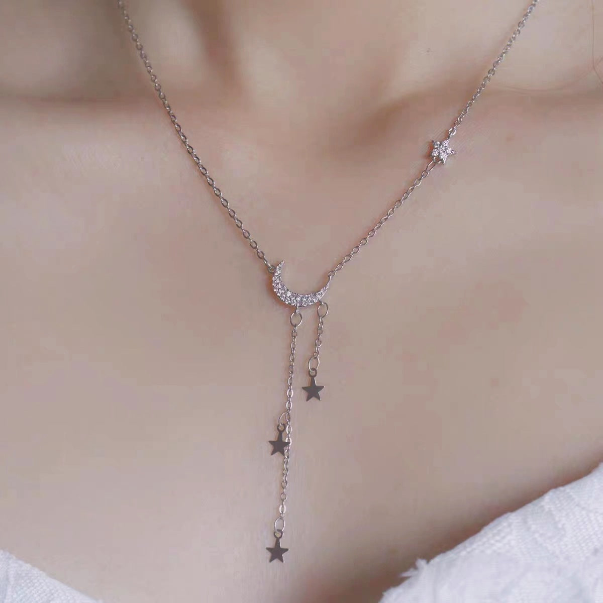 Moon Female Tassel Niche Design Advanced Light Luxury Personality Necklace