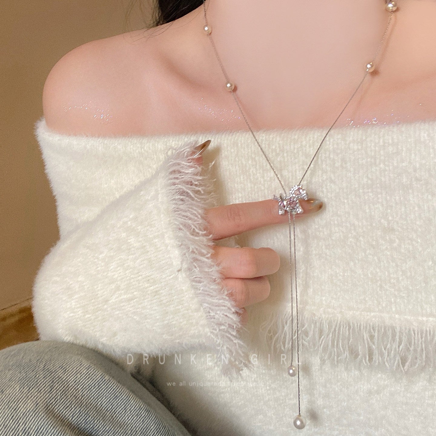 Women's Pearl Zircon Pony Light Luxury Minority Clavicle Chain Exquisite Necklaces