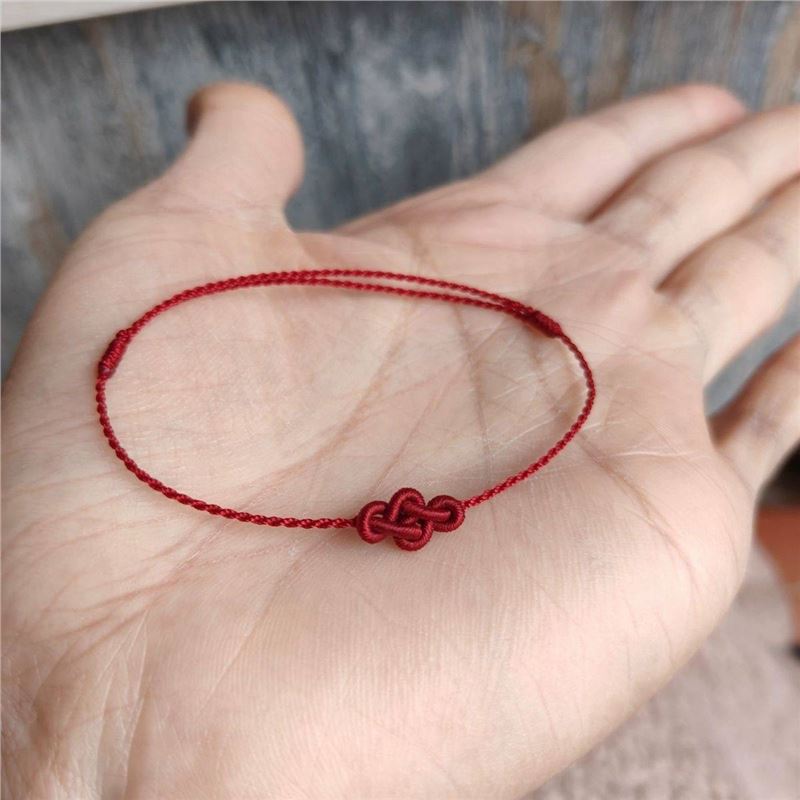 Women's Hand-knitted Fine Red Rope Simple Life Foot Chain Bracelet