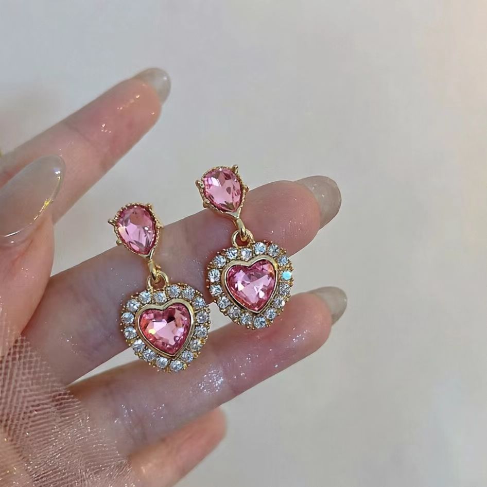 Shiny Pink Loving Heart Zircon Sweet Minority Stud Earrings
