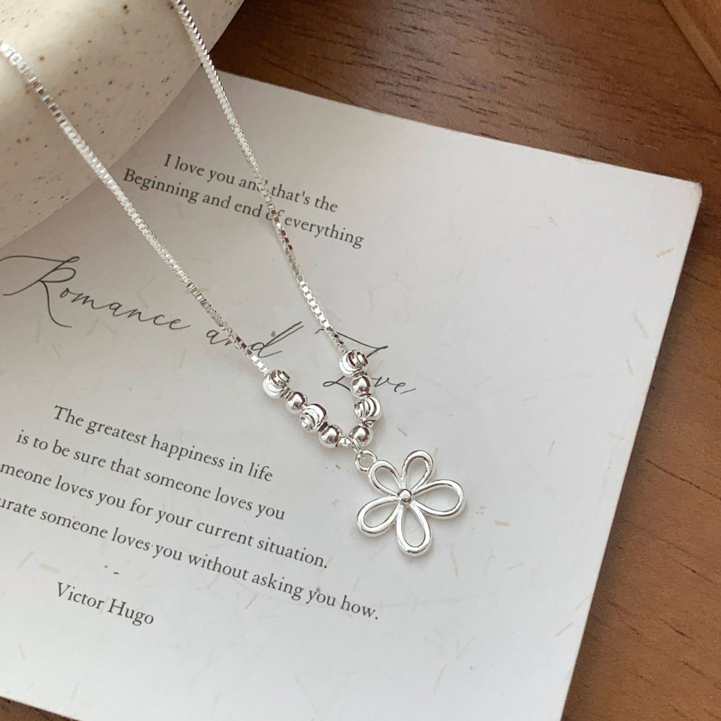 Women's Sterling Sier Hollow Flower Mild Luxury Retro High-grade Design Necklace