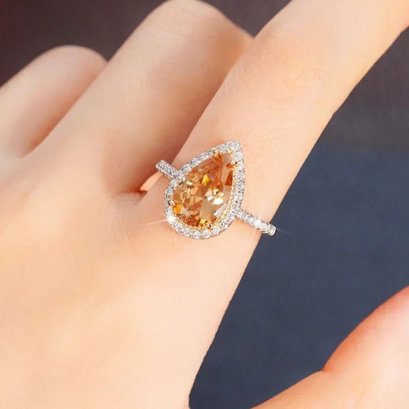 Design Style Simple Light Luxury Yellow Fashion Temperament Water Ring