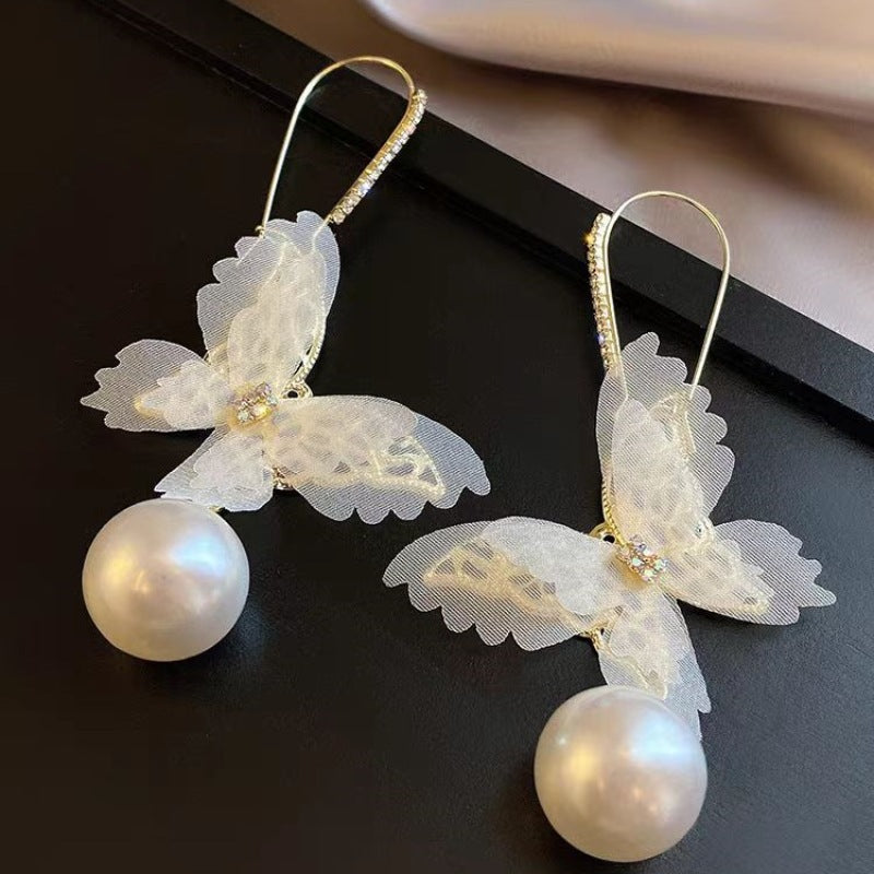 Women's Butterfly Mesh Pearl High-grade Light Luxury Minority Ear Hook