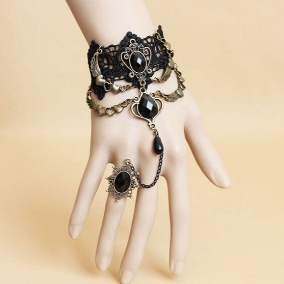 Women's Black Lace Retro Exaggerated Love Heart Necklaces