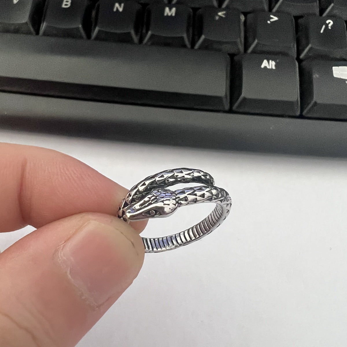 Women's & Men's Fashion Sier Spirit Snake Little Finger Simulated Ring