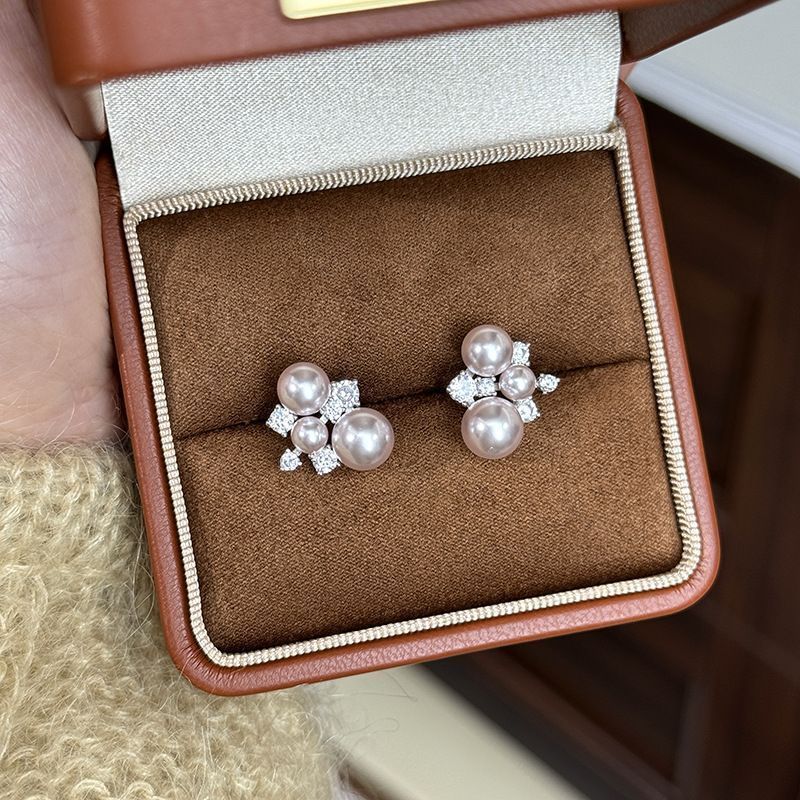 Korean Style Zircon Pearl Cold Simple Elegant Light Luxury Stud Earrings