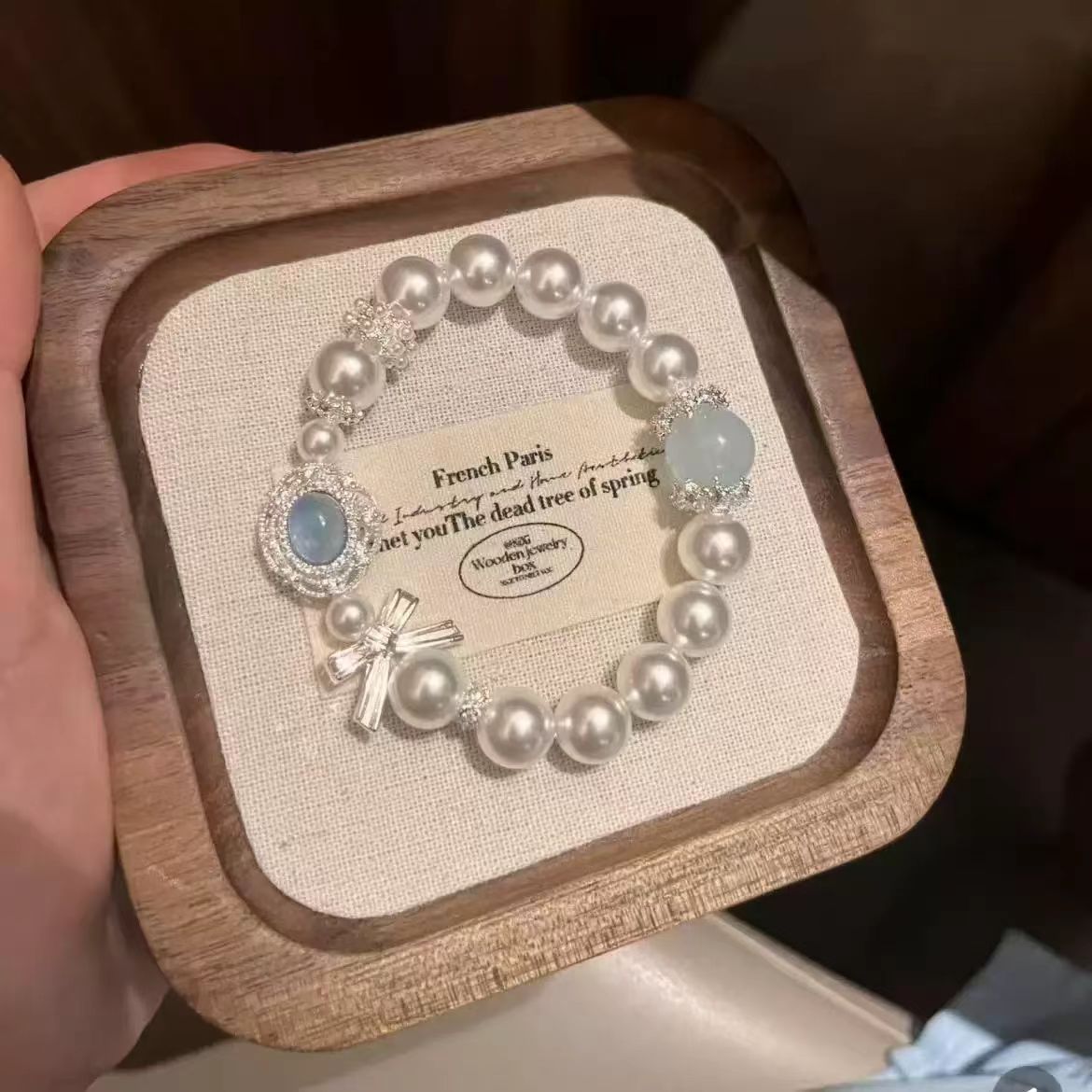 Women's French Court Pearl Retro Elegance High-grade Bracelets