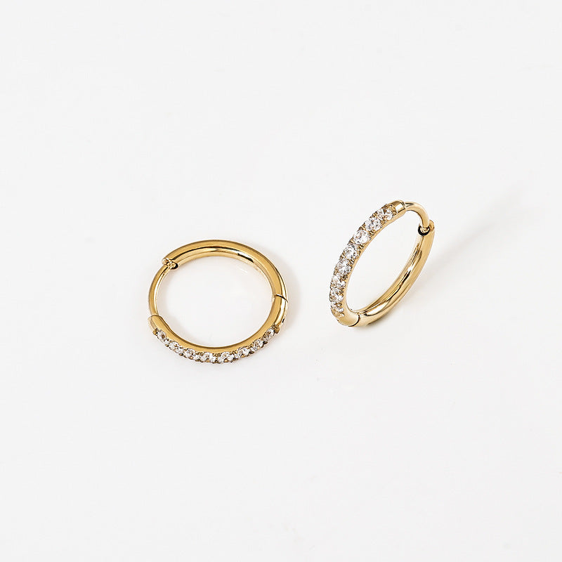 High Quality Carved Stainless Steel Studded With Zircon Titanium Earrings