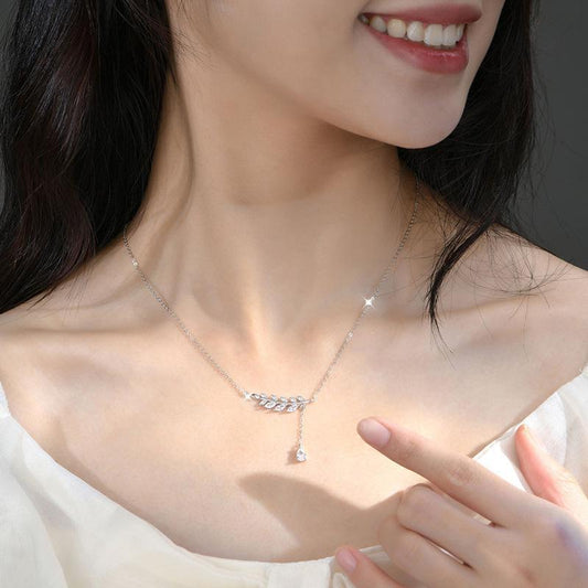 Women's Panicle Safety Light Luxury Minority Design Fashion Simple Temperamental Tassels Necklace