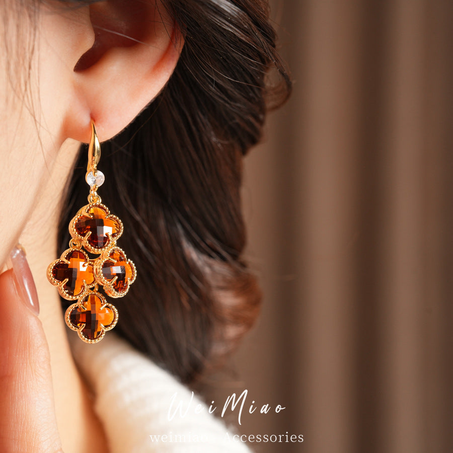Zircon Flower Tassel Vintage Light Luxury Ear Hook