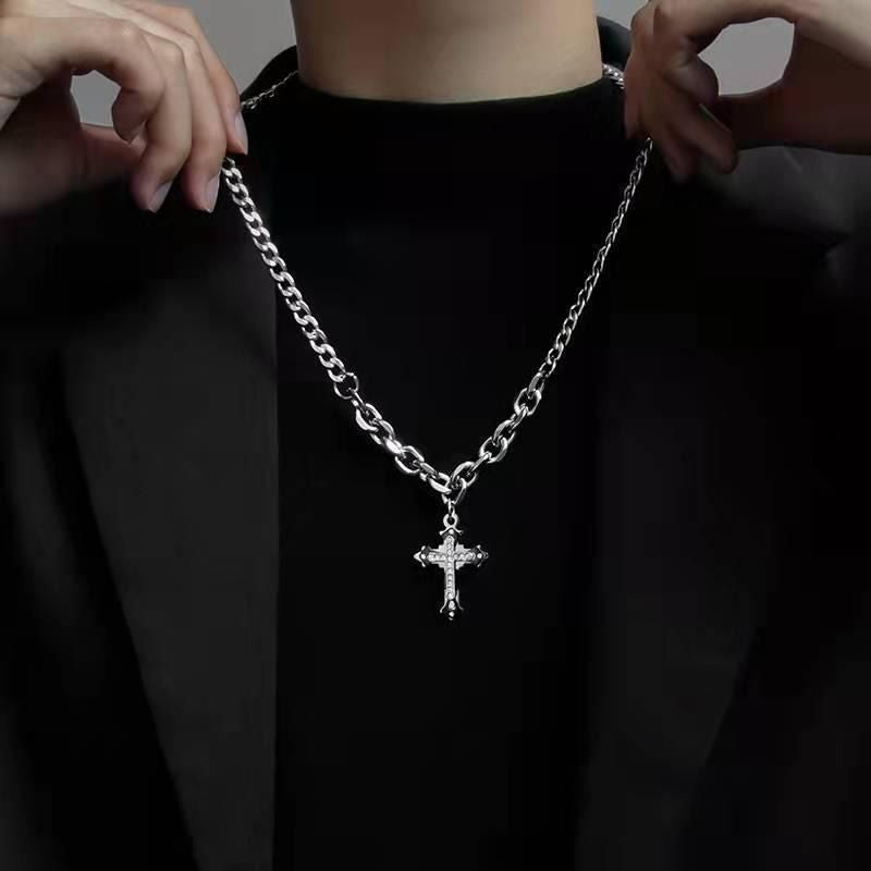 Black Zircon Stars Female Niche Advanced Design Versatile Sweet Cool Necklaces