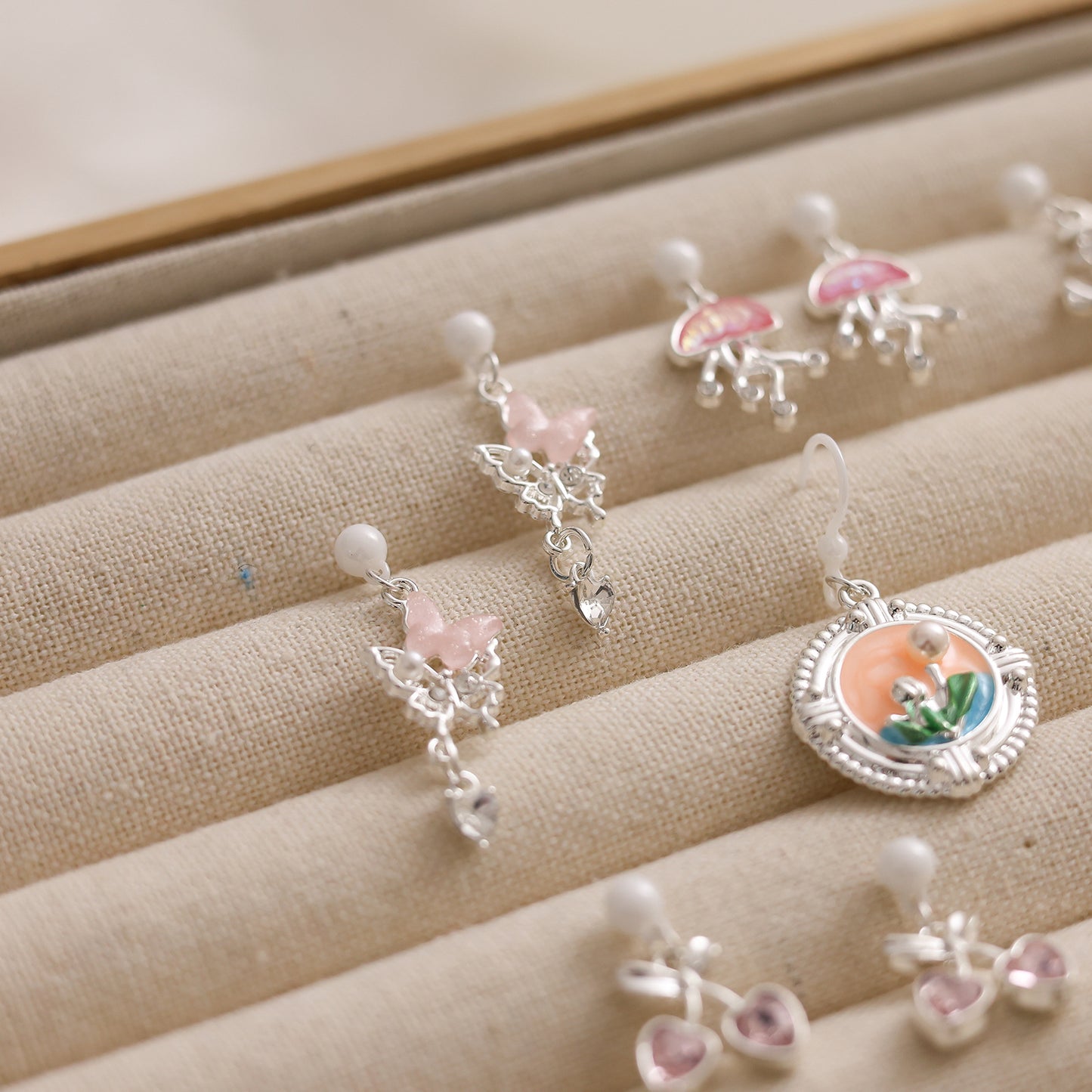 Gradient Biological Porcelain Pin Design Fresh Sweet Rings