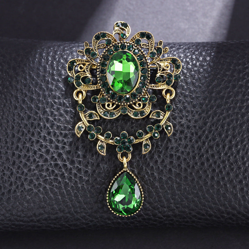 Women's Brooch Full Diamond Alloy Corsage Clothing Brooches