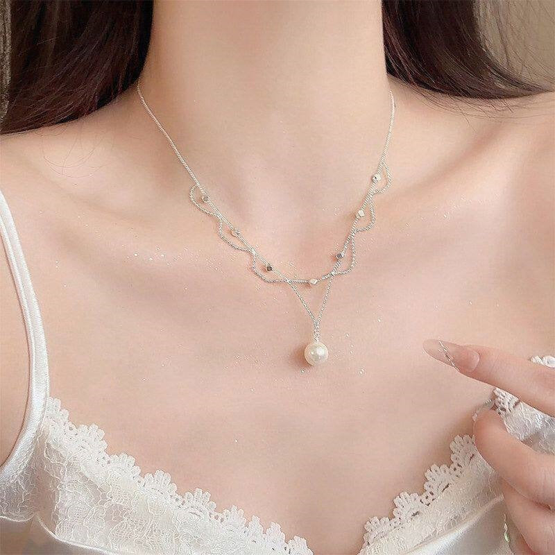 Women's Wind Clavicle Chain Design Love High-grade Necklace