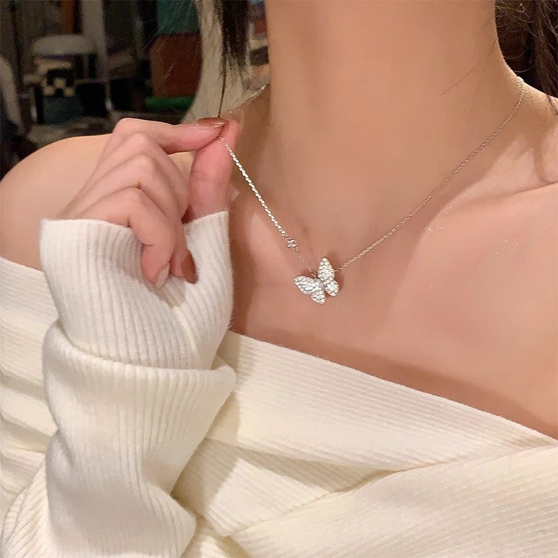Women's High-grade Butterfly Pearl Style Niche Clavicle Chain Light Luxury Necklaces