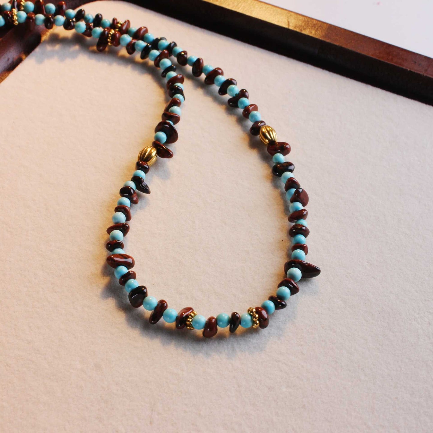 Natural Stone Beaded Pony Item Female High Light Luxury Clavicle Necklace