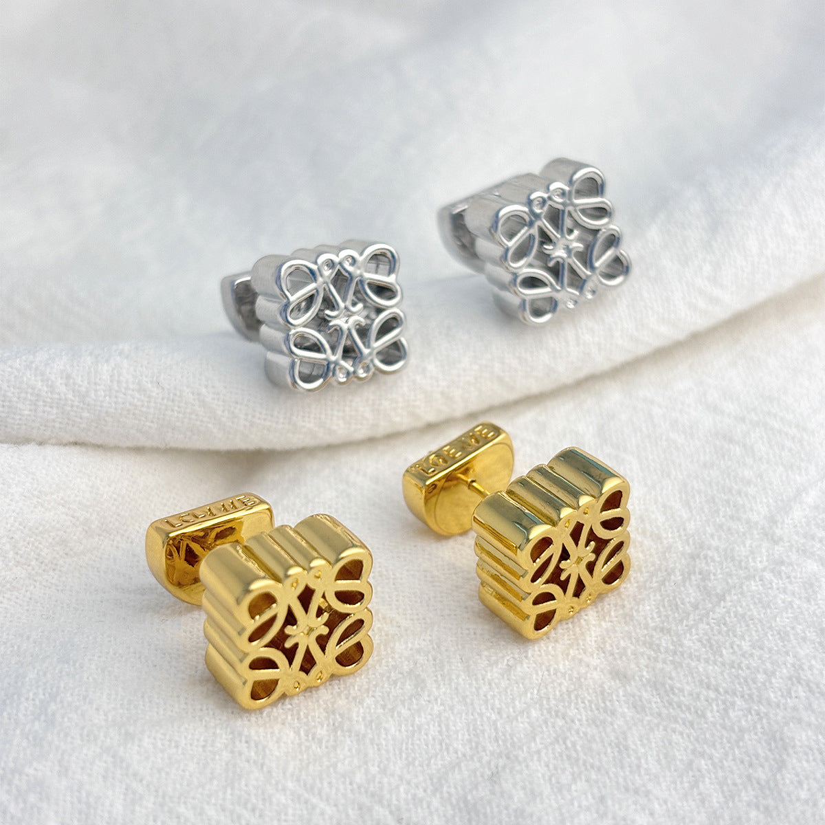 Sense Copper Hollow Three-dimensional Ear Light Luxury Minority Rings