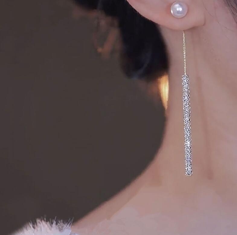 Women's Sier Pin High-grade Full Rhinestone Tassel Light Stud Earrings