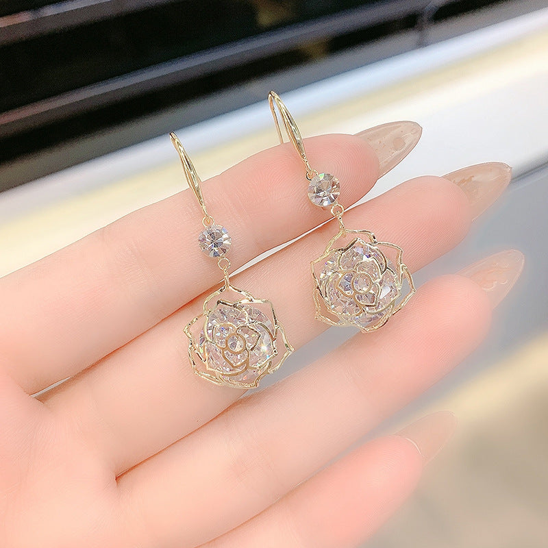 Women's High-grade Hollow Rose Crystal Trendy Fashion Ear Hook