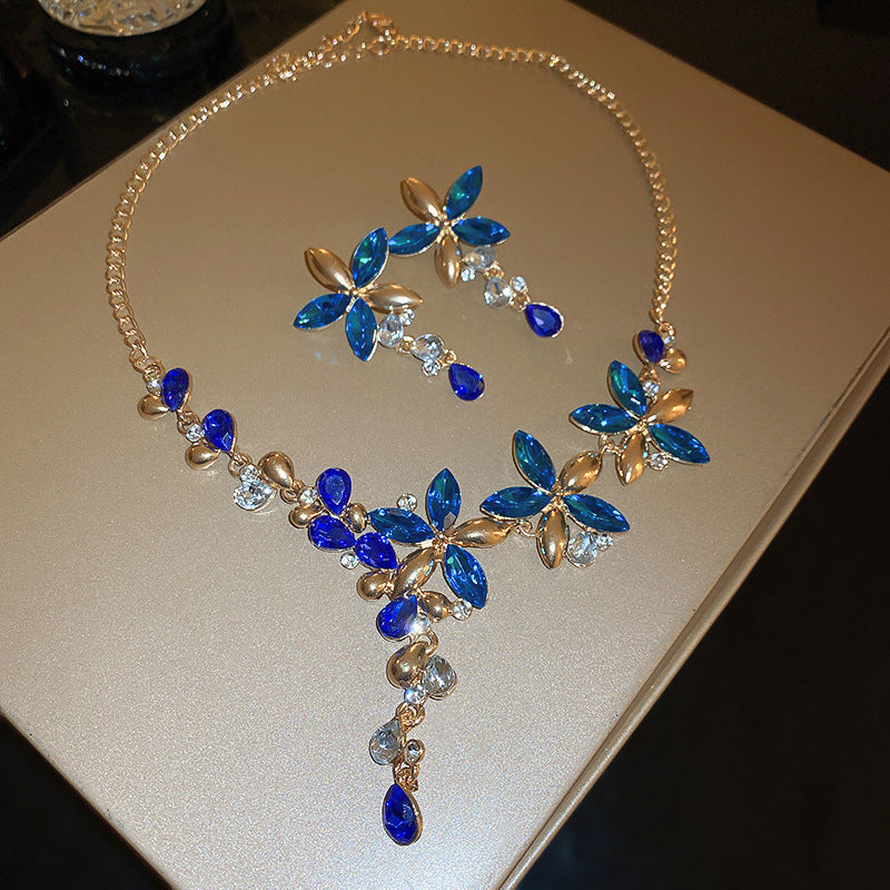 Diamond Geometric Suite Light Luxury Clavicle Jewelry Set