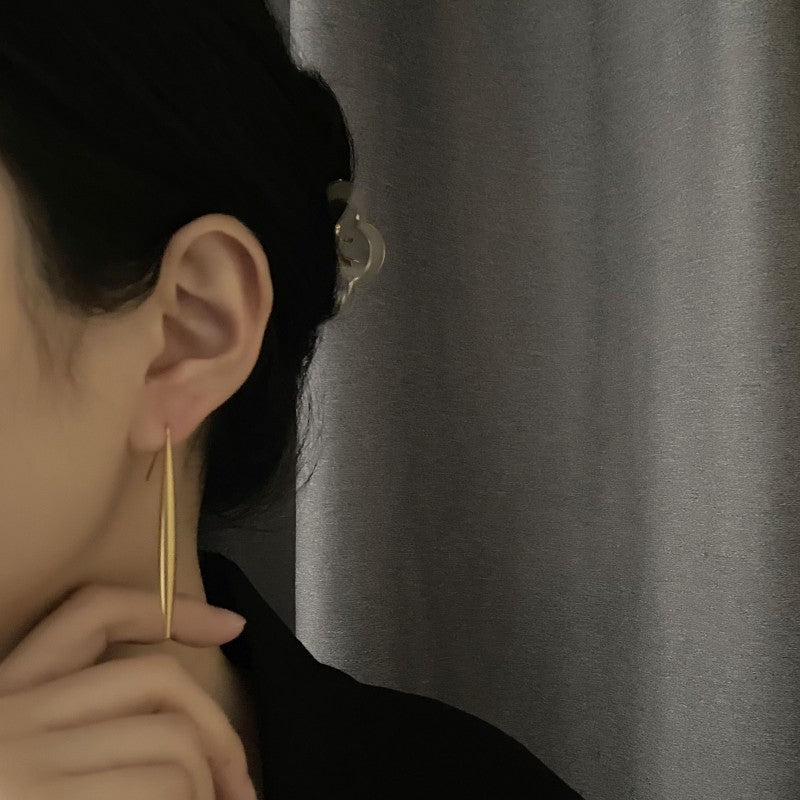 Women's Color Retaining Long Ear Hook Fashionable Rings