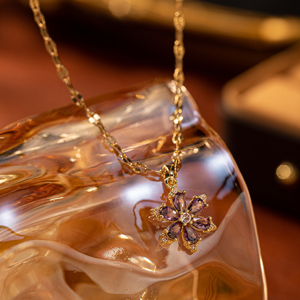 Female Zircon Flower Niche Design Temperament Necklace