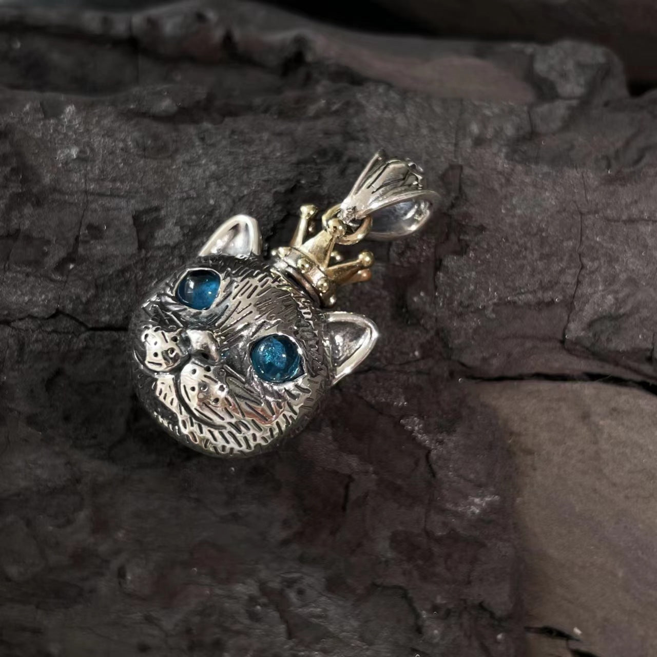 Men's Cute Cat Thailand Sier Crown Trendy Domineering Personalized Pendants