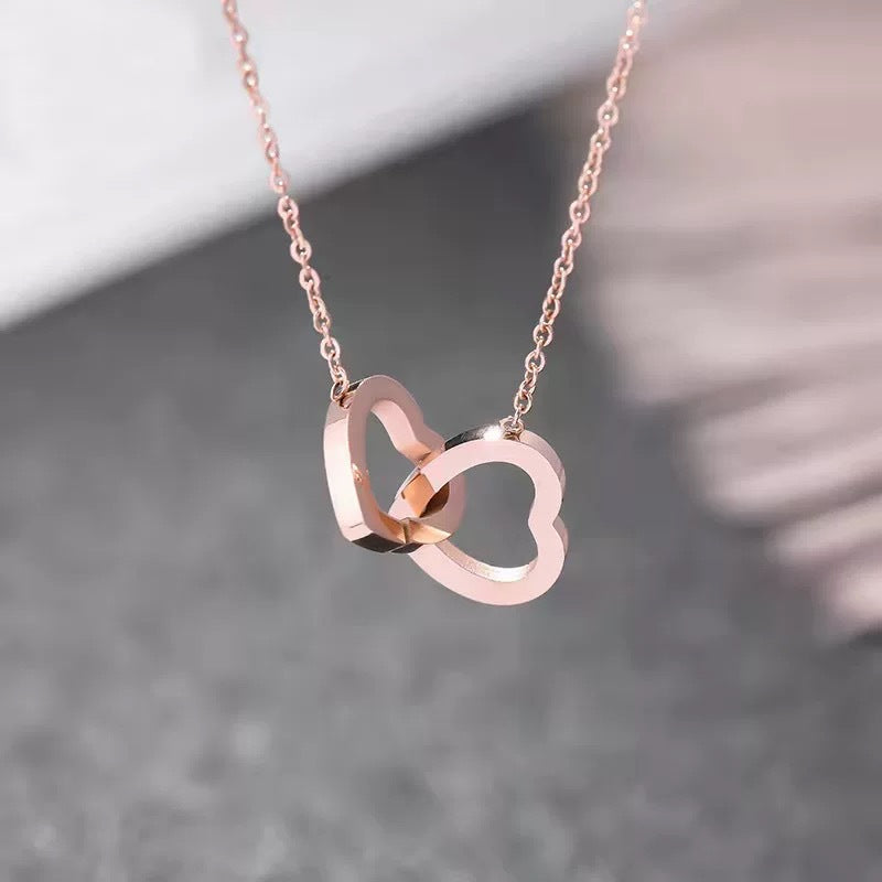 Women's Heart-to-heart Love Double Clavicle Chain Light Luxury Necklace