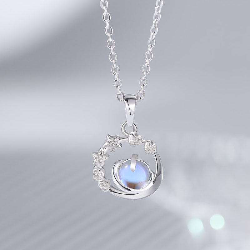 Female Light Luxury Minority Fashion Moonstone Clavicle Necklace