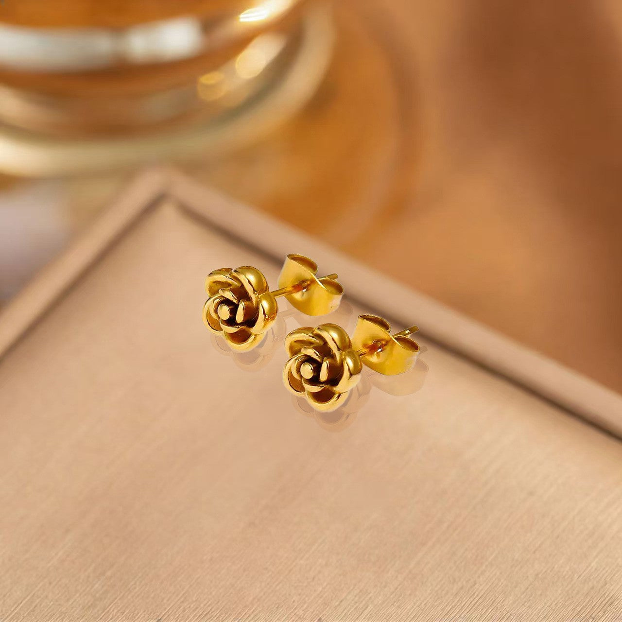 Women's Titanium Steel Rose Flower Fashion Simple High-grade Earrings