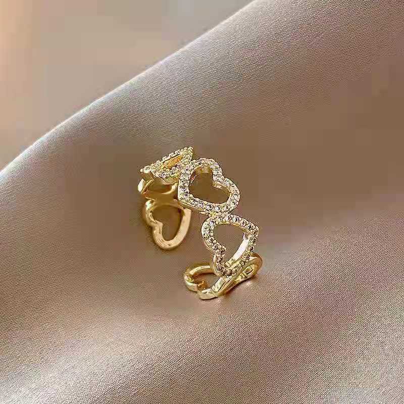 Women's Style Hollow Love Heart-shaped Fashion Personality Diamond Opening Retro Simple Rings