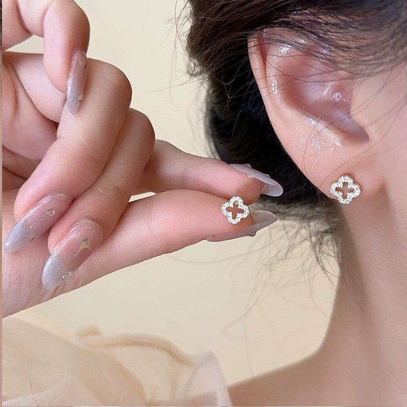 Women's Hollow For Trendy Sleeping No Need Earrings