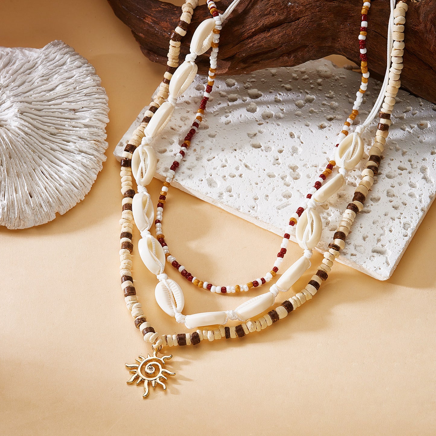 Women's Beach Vacation Style Wooden Bead Light Luxury Necklace