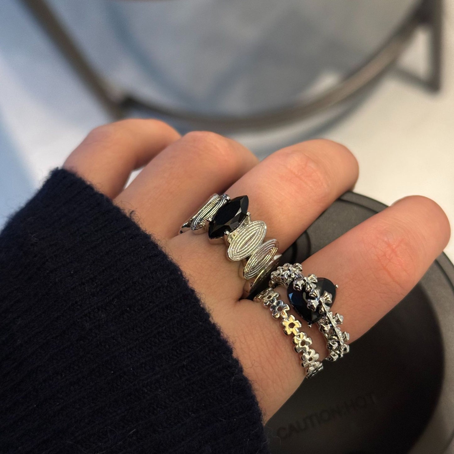 Hollow French Retro Minority Carved High Sense Open Index Ring