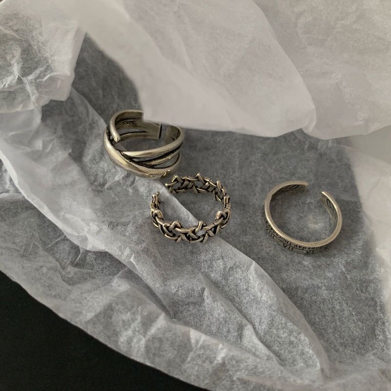 Women's & Men's Retro Simple Distressed Hip Hop Fashion Personalized Niche Design Rings