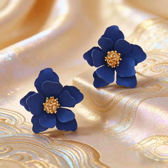 Morandi Three-dimensional Petals Ear Gentle Atmosphere Earrings