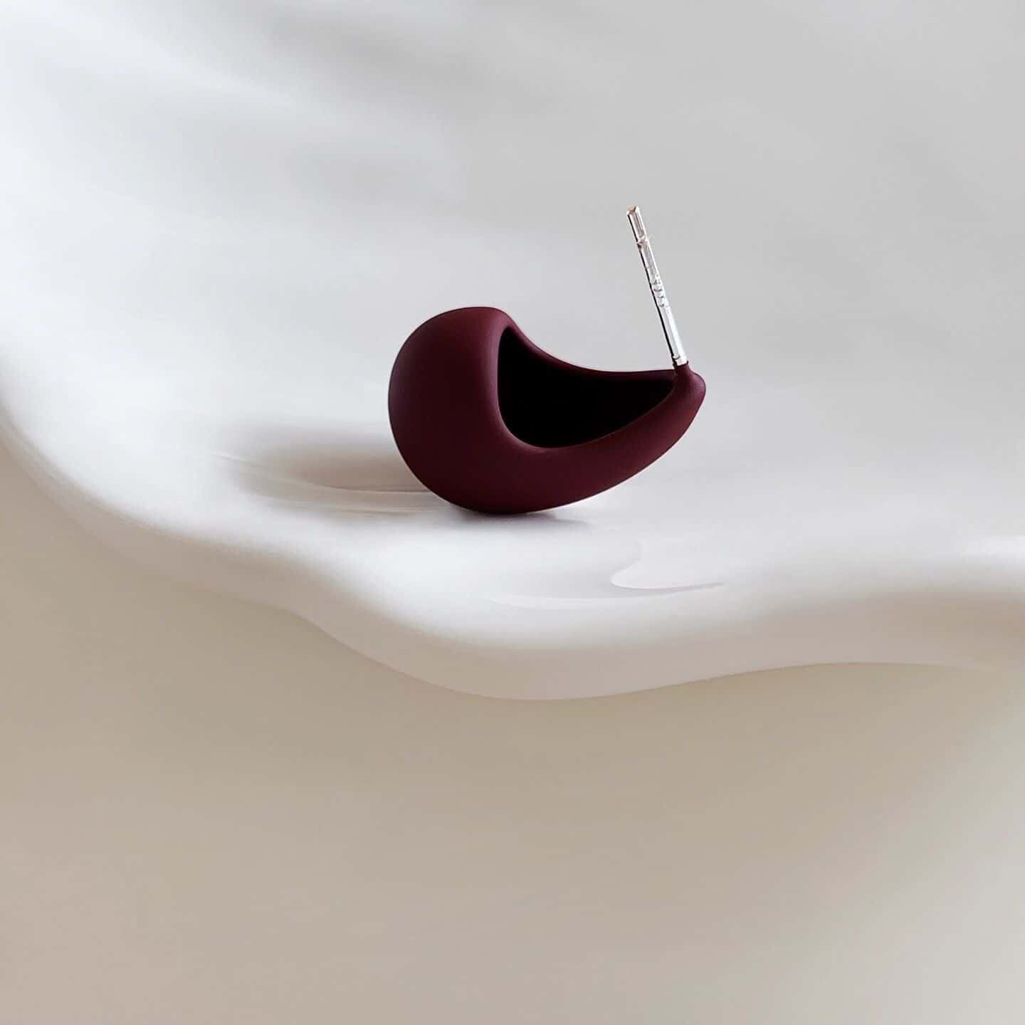 Retro Red Water Drop Ear Simplicity Rings
