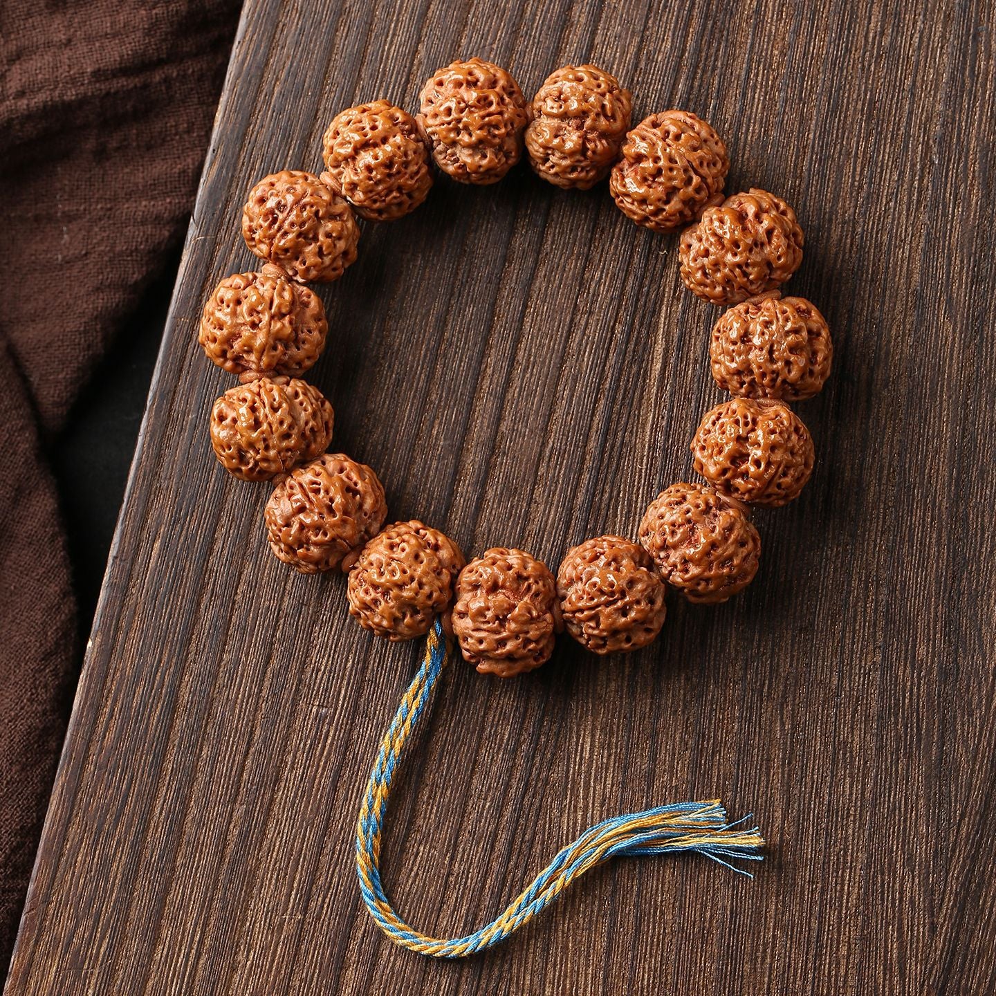 Men's Nepal Pipal Tree Seed Corpulent Five Faces Bracelet