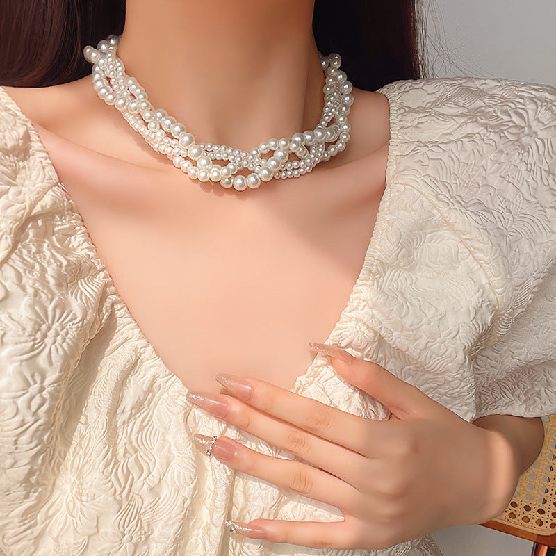 Classic Style Twin Baroque Pearl Clavicle Chain Light Necklace