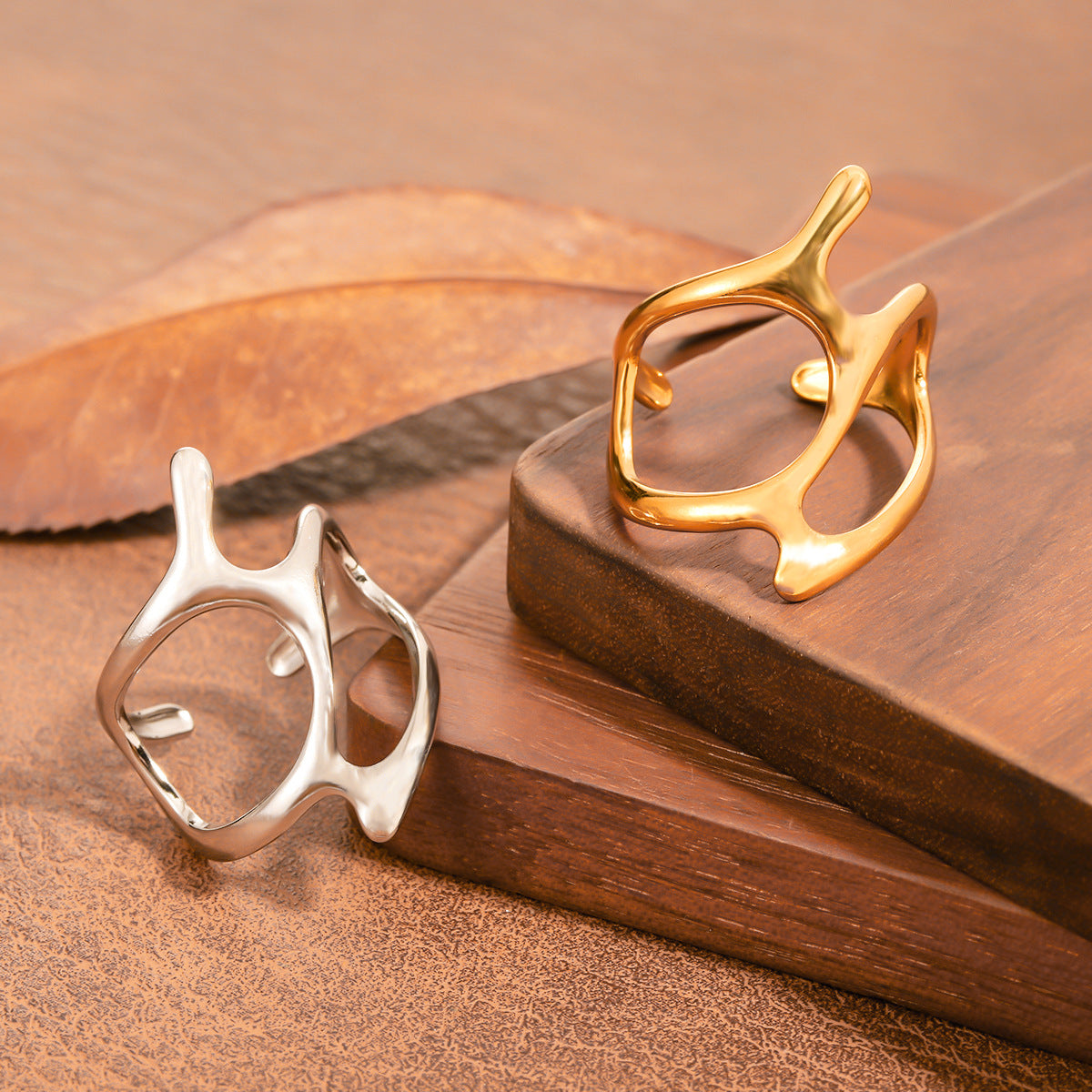 Niche Fashion Design Geometric Arc Knuckle Exaggerated Rings
