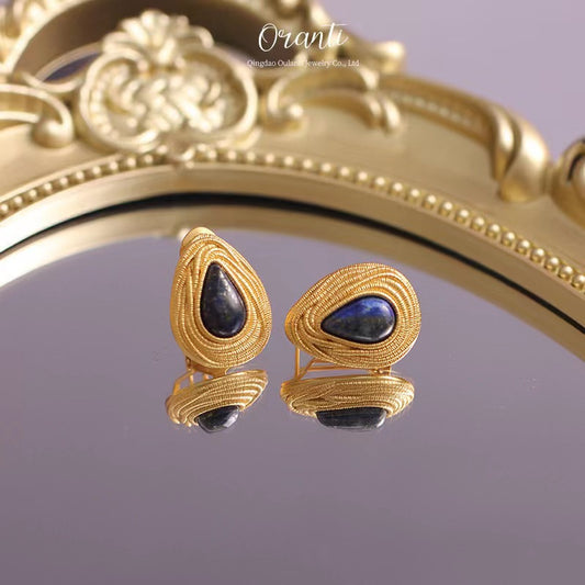 Women's Ear Needle Light Luxury Simplicity Vintage Stud Earrings
