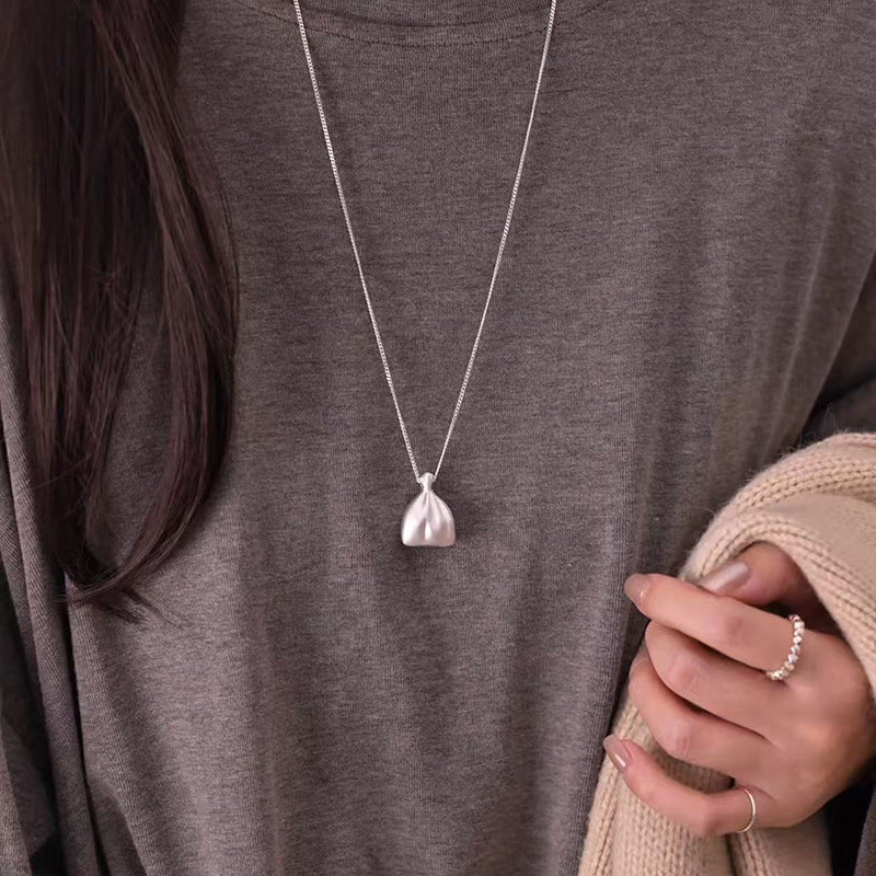 Women's Sier Lucky Beads Bowknot Clavicle Chain Light Luxury Minority High-grade Necklace