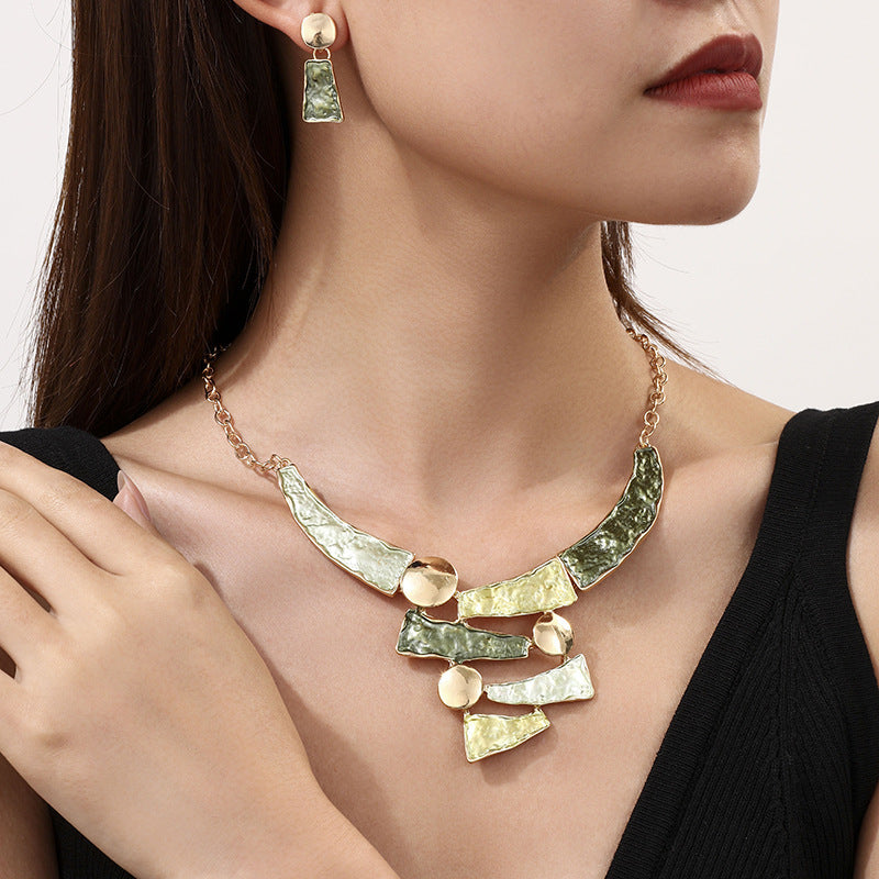 Retro Contrast Color Hollow Geometric Lines Suit Painting Texture Metal Earrings