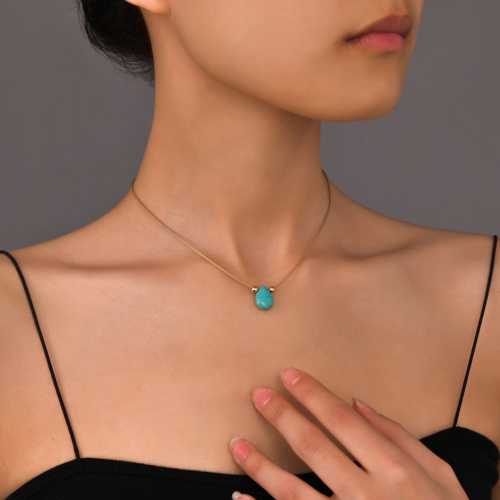 Bohemian Ethnic Style Drop-shaped Turquoise Waterproof Wax Line Necklace